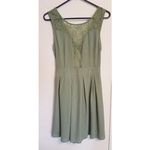 Green lace dress